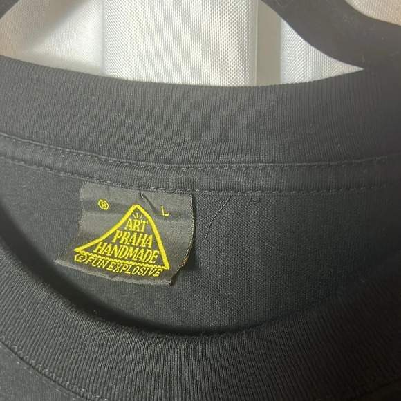 Art Praha Handmade T-shirt - Picture 3 of 5